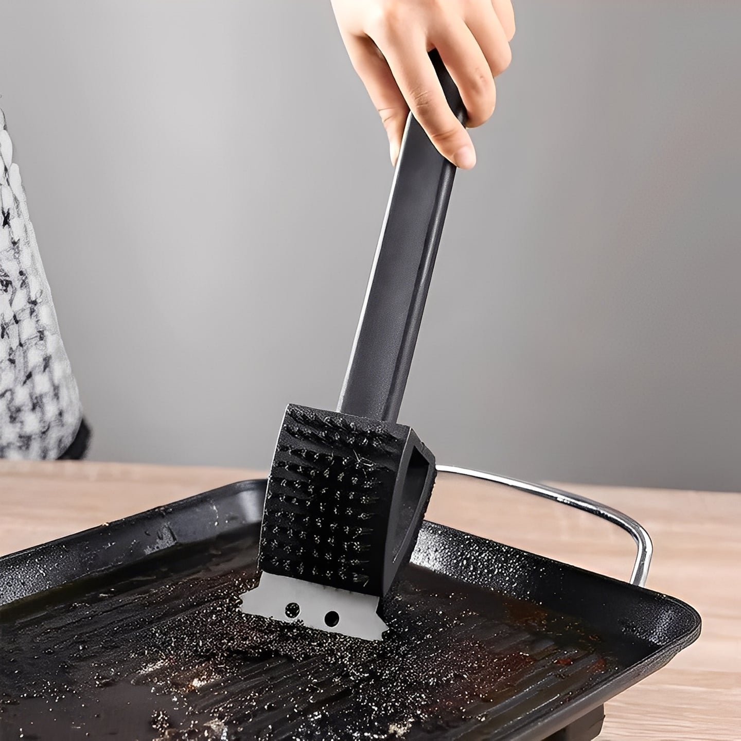 Long-handled grill brush for safe heat-resistant cleaning