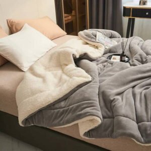 Soft Plush Fleece Throw Blanket for Couch and Bed Use